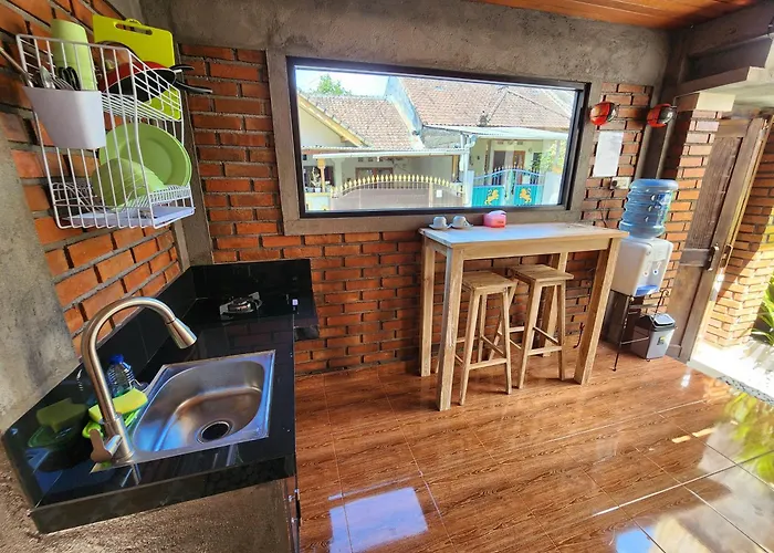 Jineng Guest house 2*