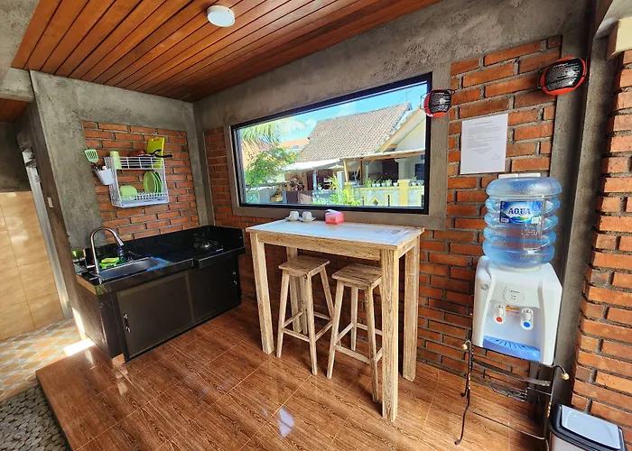 Jineng Guest house 2*